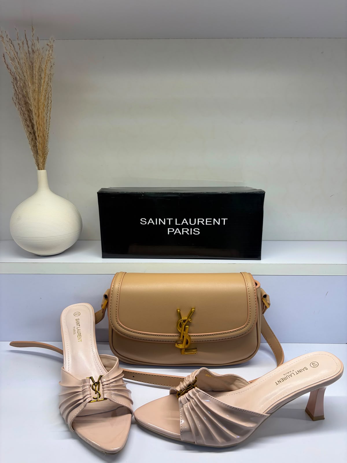 VALENTINO bag and siliper - Image 5