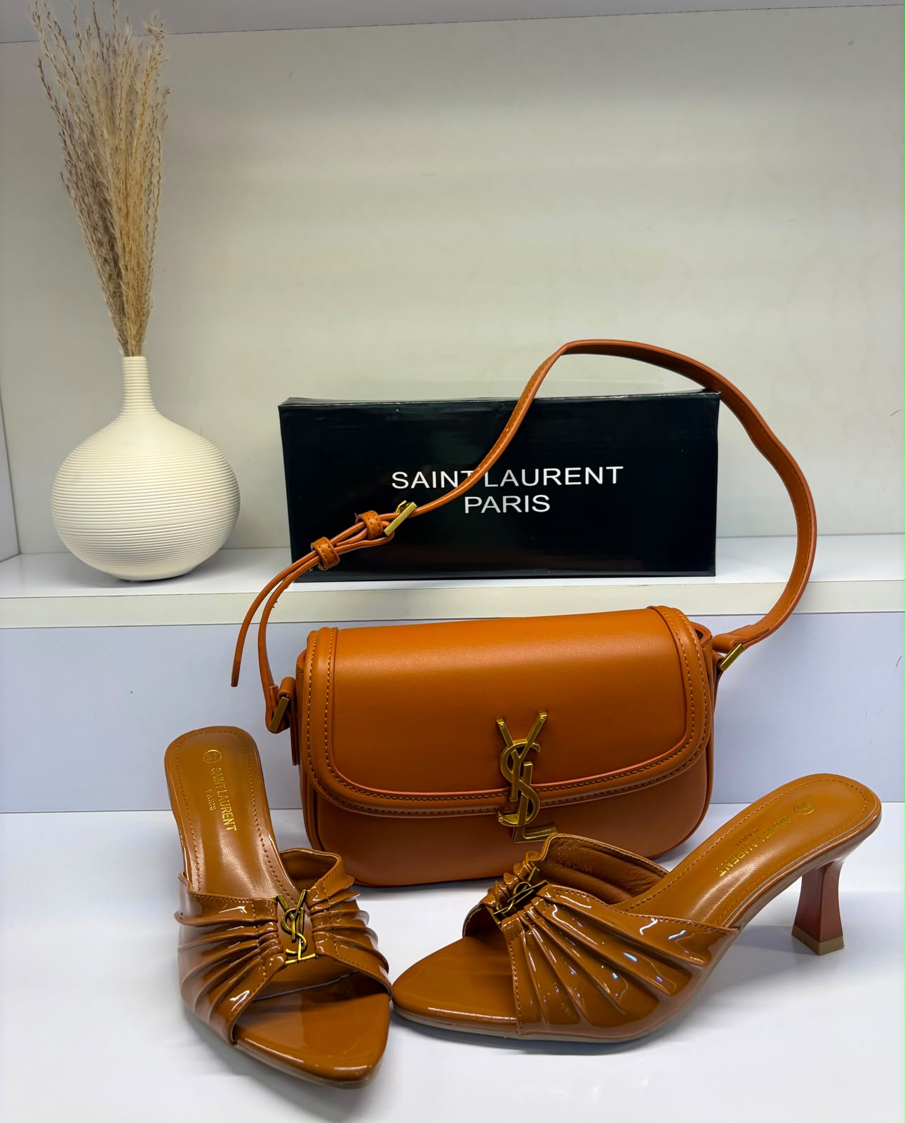 VALENTINO bag and siliper - Image 6