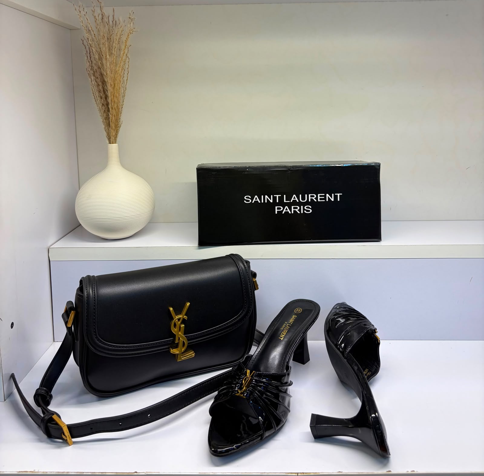 VALENTINO bag and siliper - Image 7