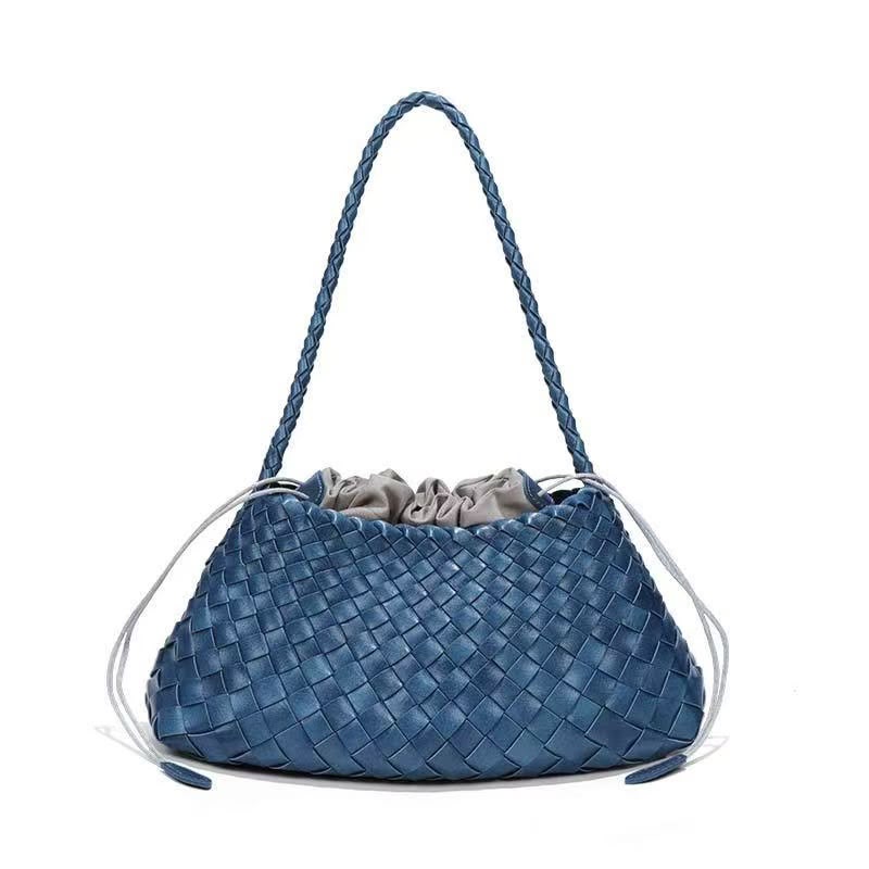 BOTTEGA VENETA price 75 AED - Image 8
