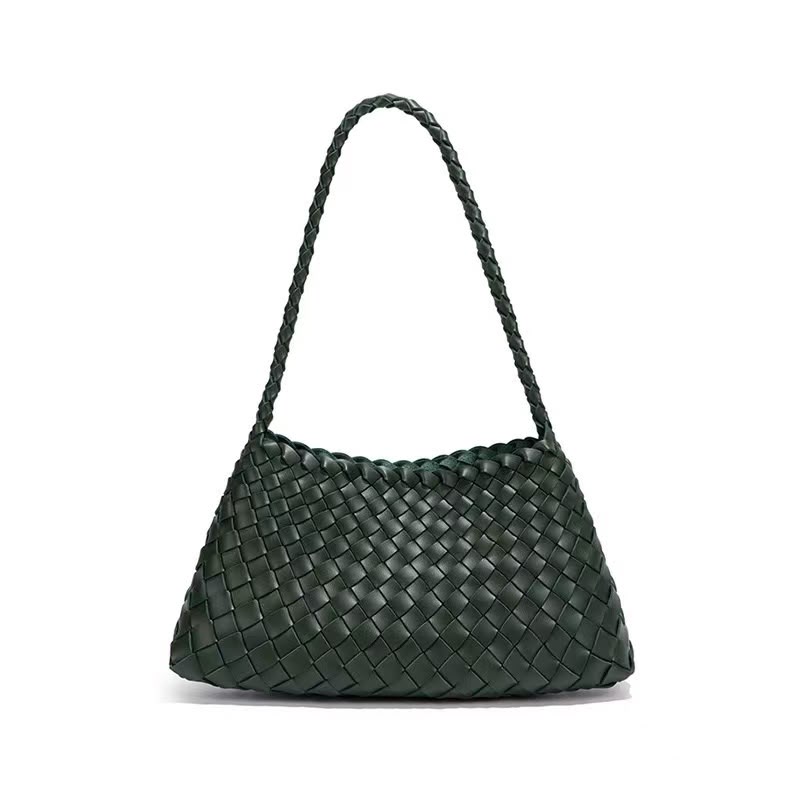 BOTTEGA VENETA price 75 AED - Image 3