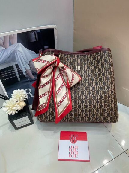 CH bag price 75 AED Size 27 cm